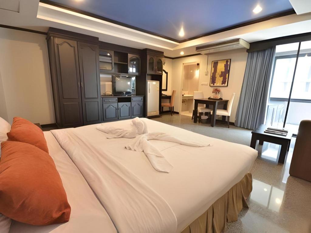 The Heritage Sathorn Khách sạn
