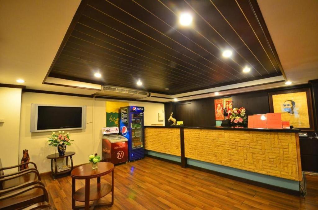 Khách sạn The Heritage Sathorn 3*